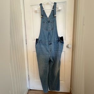 Old Navy Maternity overalls, side panel